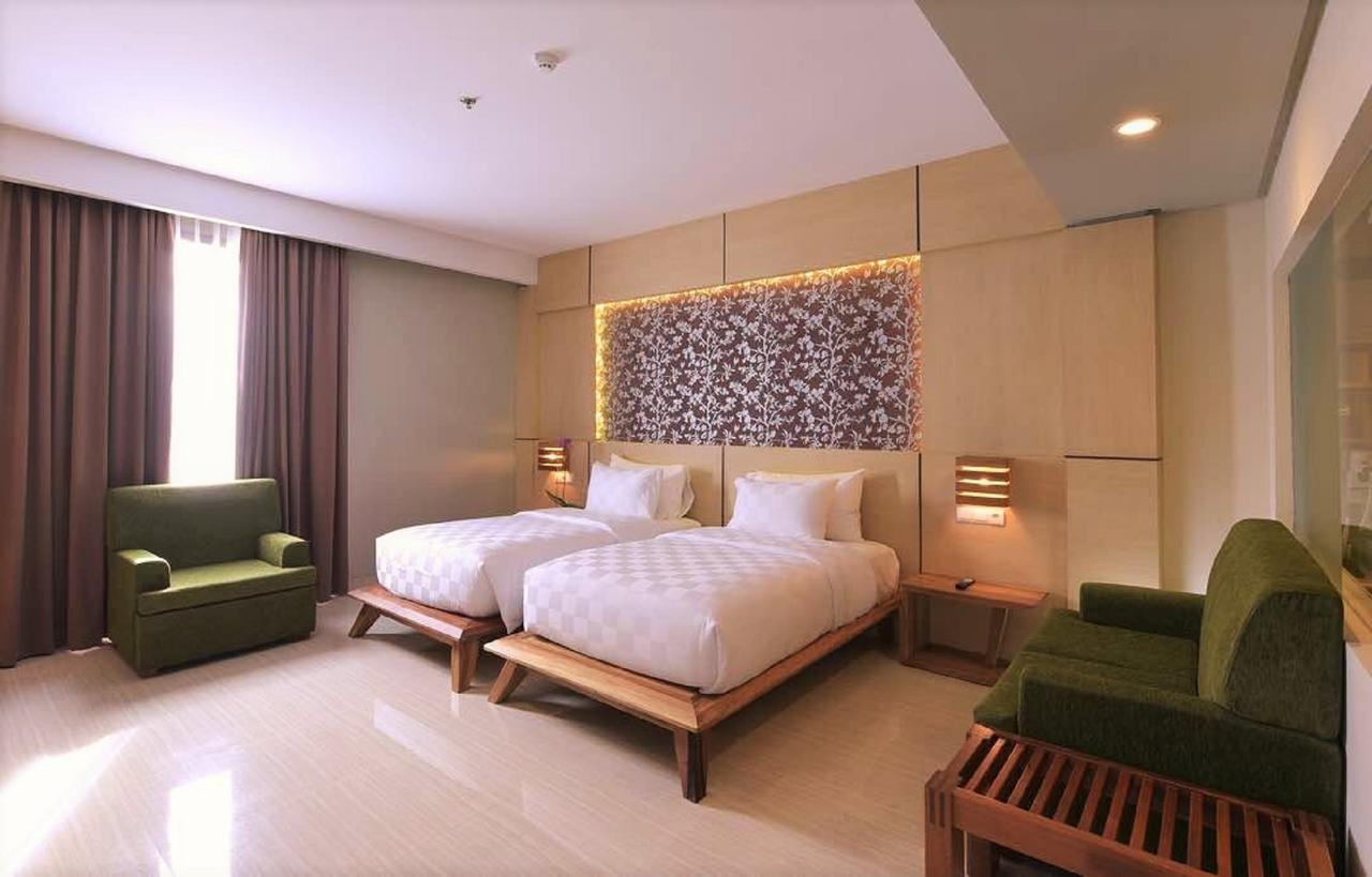 The Sya Regency Palu Hotel By Soasia Eksteriør bilde